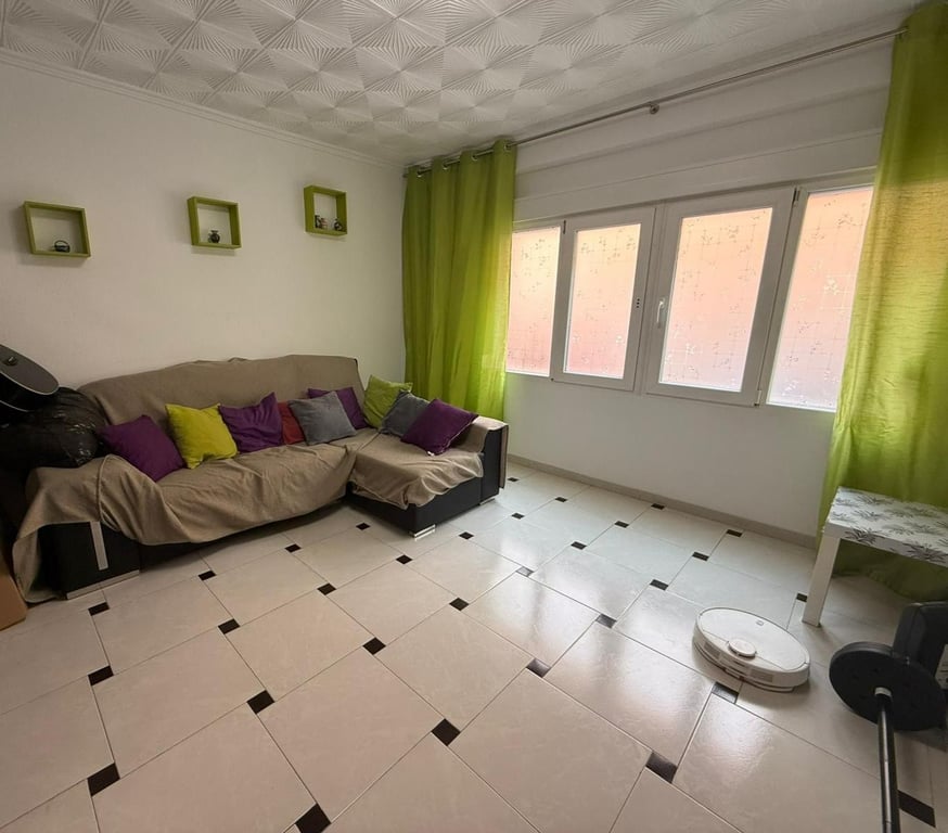 Property #RH21180 - 2