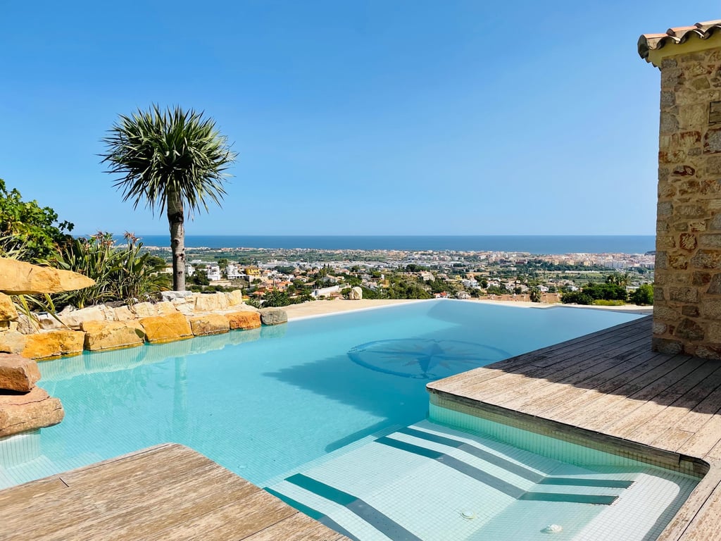 Denia. Villa de lujo con vistas maravillosas al mar, en venta - 11