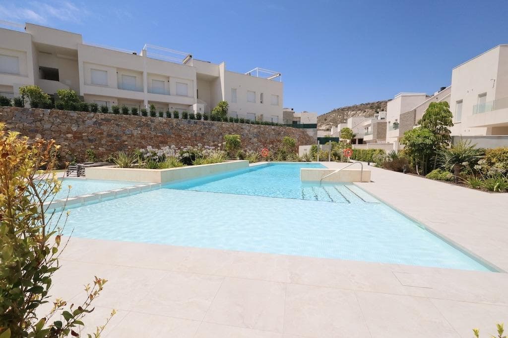 Penthouse met 3 slaapkamers in Algorfa