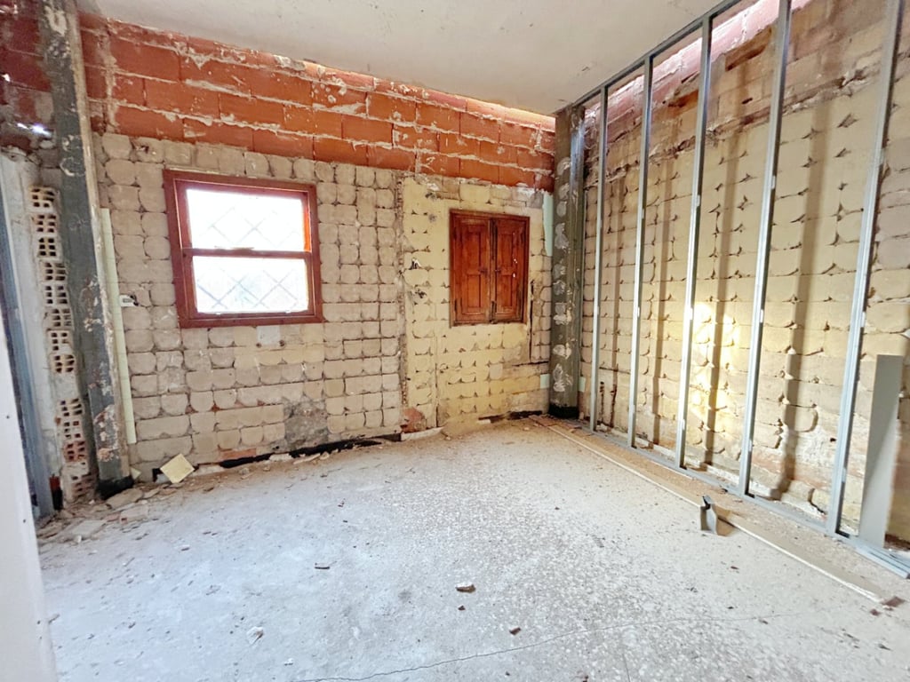 ¡Oportunitat Única! Villa Primera Línea de Mar, Sense Llei de Costes a Platja Blay Beach (Dénia) - Inversió Exclusiva - 4