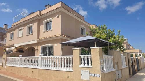 Villa met 3 slaapkamers in Villamartín — foto 2