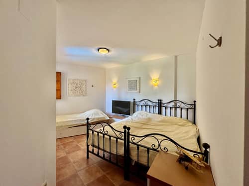 Ruim appartement met 2 slaapkamers, overdekt terras en zwembad in Punta Prima, Torrevieja — foto 9