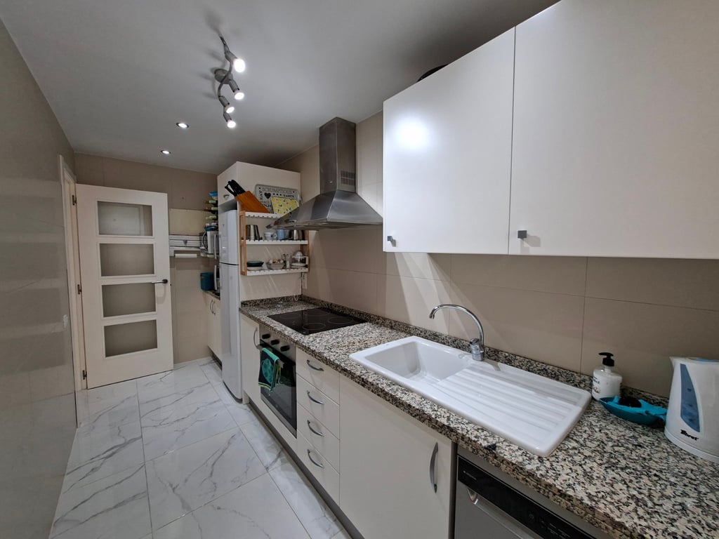 Property #RH21402 - 7