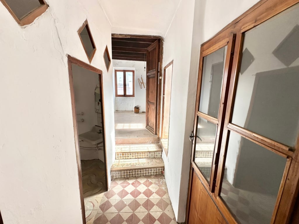 Casa de poble amb més de 100 anys d'història al nucli antic de Pego - 38