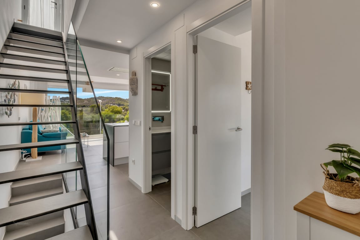 Moderno apartamento de 3 habitaciones con gran terraza - 14