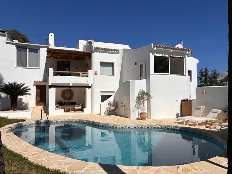 Gerenoveerde villa in Pinosol (Jávea) met gastenverblijf en zwembad