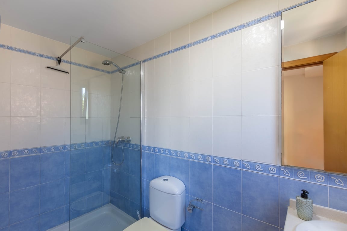 Apartament de 2 dormitoris situat a l'Avinguda Augusta. - 7