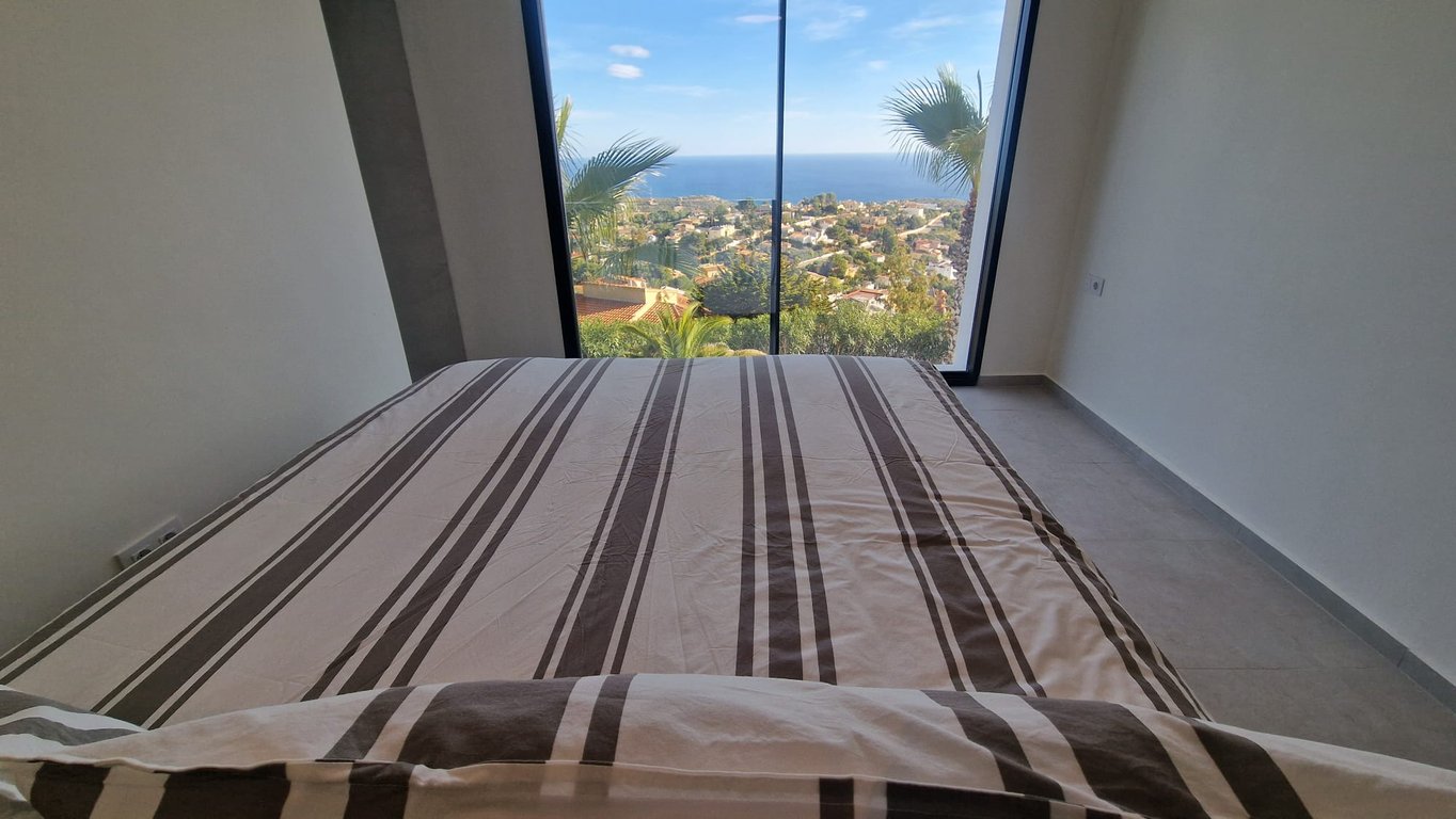 VILLA DE LUXE ÚLTIMA: RETIR DE 6 DORMITORIS, CUMBRE DEL SOL | VISTES PANORÀMIQUES AL MAR IMPRESSIONANTS | LLAVORS I SOSTENIBLE - 48