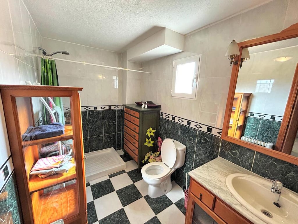 Property #RH20501 - 18