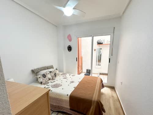 Appartement met 2 slaapkamers in Torrevieja — foto 19