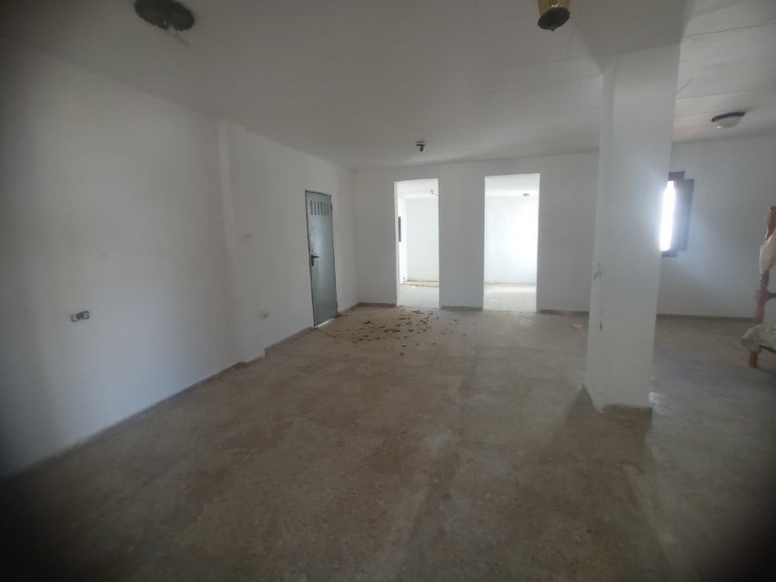 Chalet en venta en las marinas con amplia parcela y piscina - 5