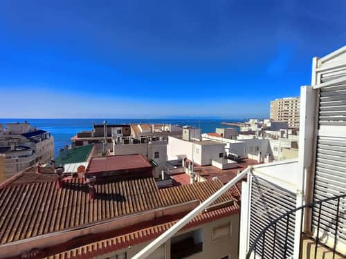 Penthouse met 3 slaapkamers, solarium en frontaal zeezicht aan de boulevard van Torrevieja — foto 4