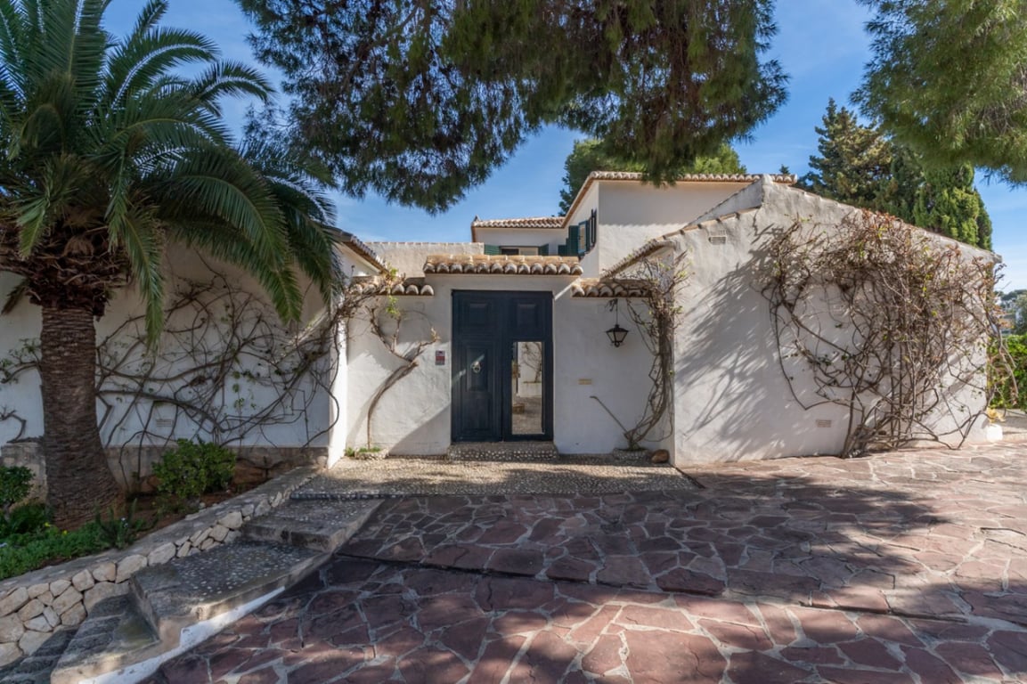 Impresionante villa con vistas increibles al mar en la urbanizacion el Tosalet - 36