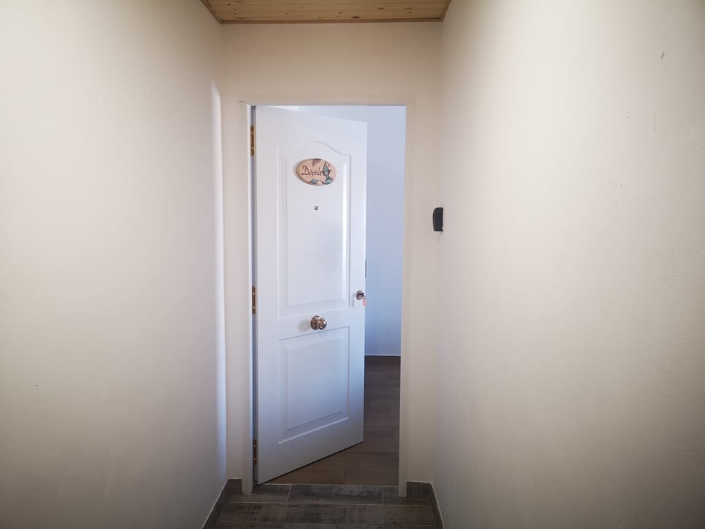 Finca Comercial Única a Dénia: Parcel·la de 2.611m², Vistes al Mar i al Montgó - 16