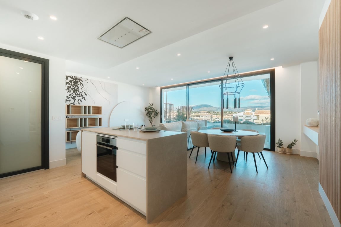 Property #RH21336 - 2