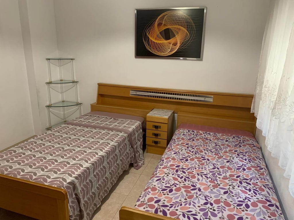 Property #RH20420 - 10