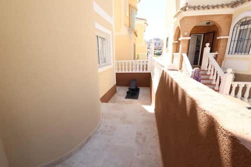 Villa met 3 slaapkamers in Villamartín — foto 16