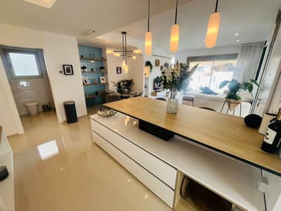 Property #TSR2332C - Image 2