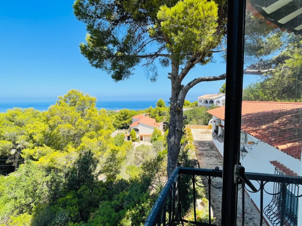 Chalet con piscina y vistas panorámicas en Dénia- Las Rotas - 26