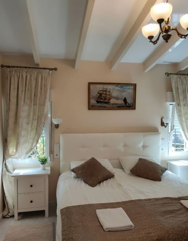 VILLA PRESTIGIOSA EN JÁVEA: VISTAS AL MAR, APARTAMENTO PRIVADO, ENERGÍA SOLAR Y LUJO DE SPA - 7