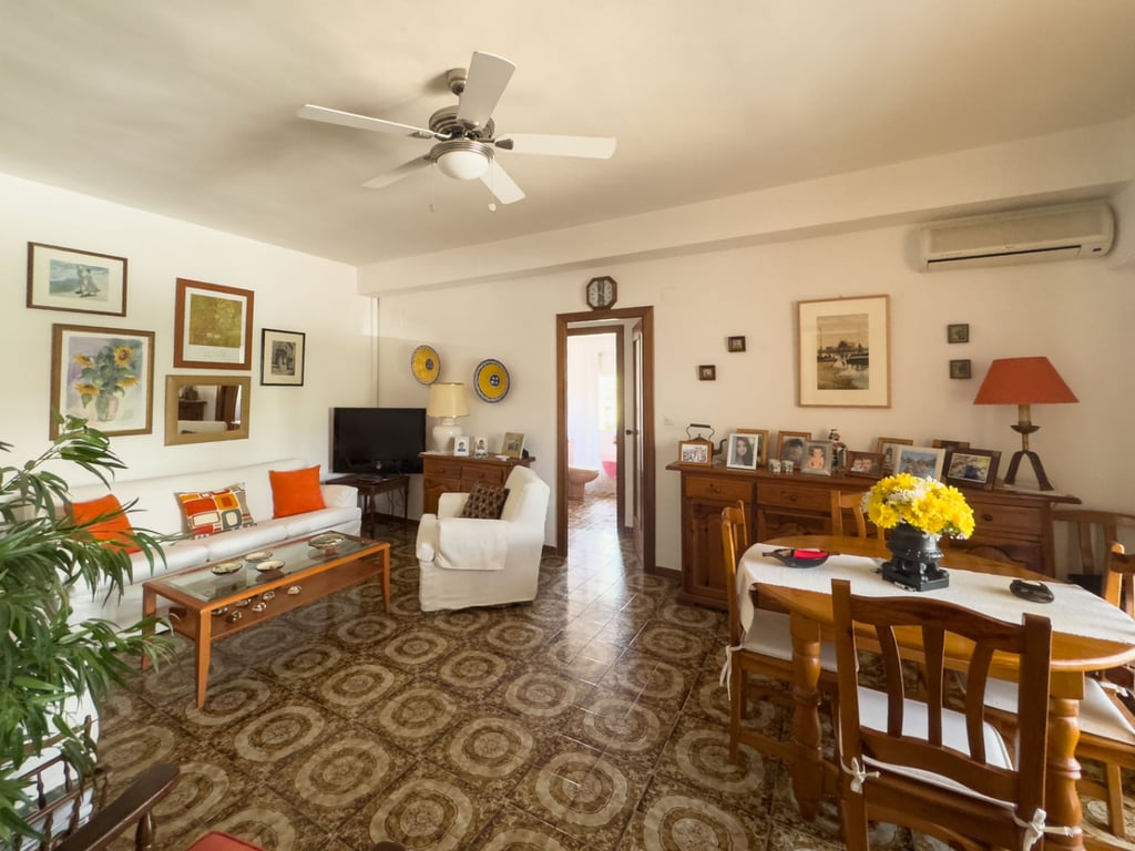 Apartamento en venta de 3 habitaciones con piscina en Denia - 3