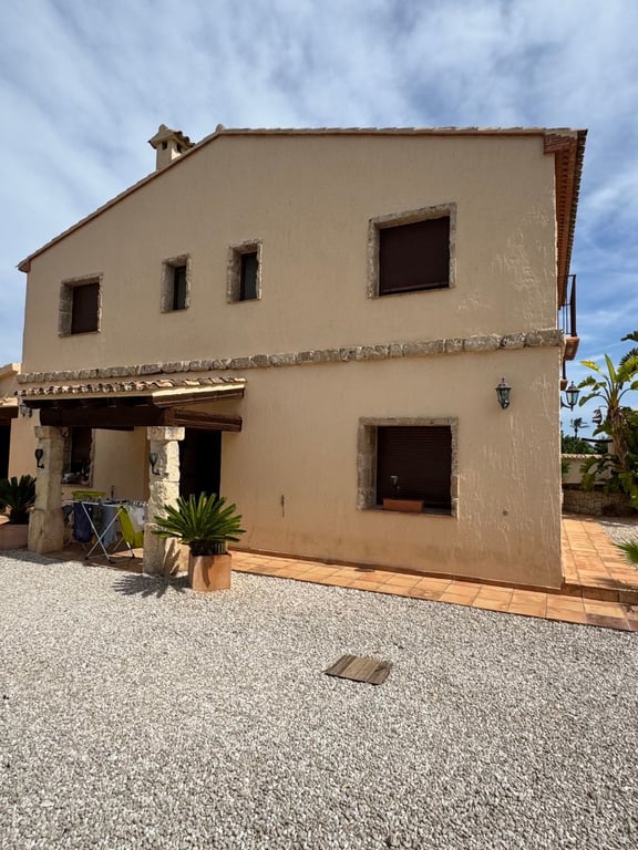 Casa rústica en Pedreguer con piscina y 3 habitaciones a la venta - 42