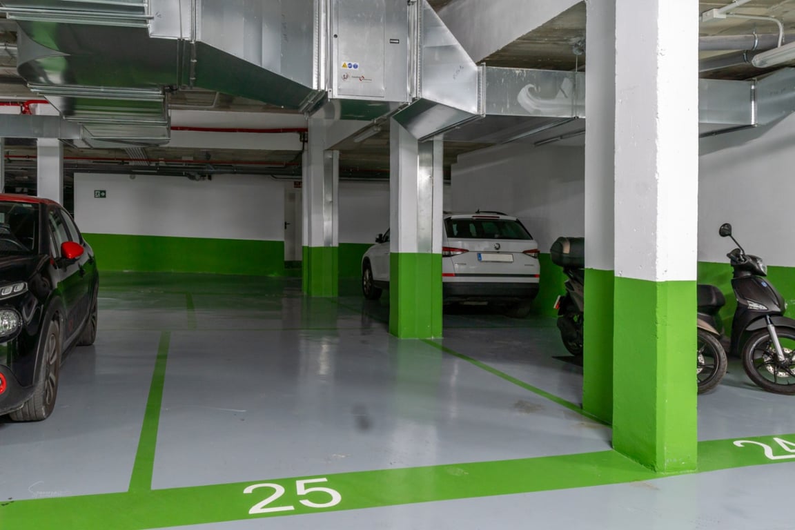 Moderno y elegante apartamento orientado al Sur con piscina, en Jávea - 25