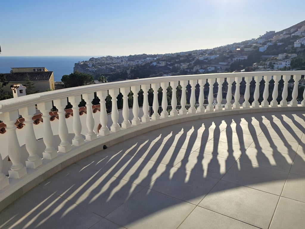 Bonita Villa con Preciosas Vistas al mar en Benitachell - 5