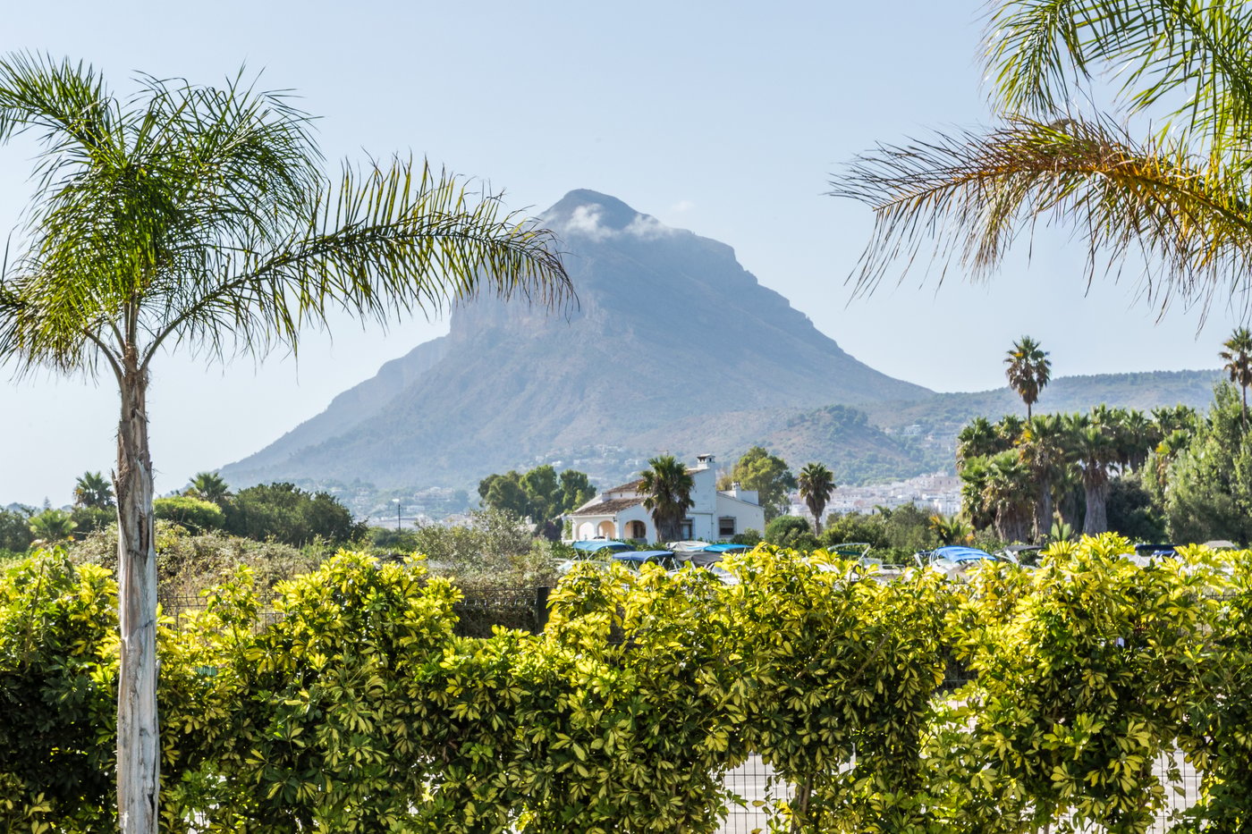 Casa Montgo II — Ground-floor 2‑bedroom apartment in Jávea