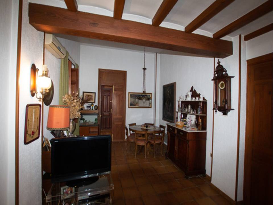 Venta Parcela urbana y Chalet - 14