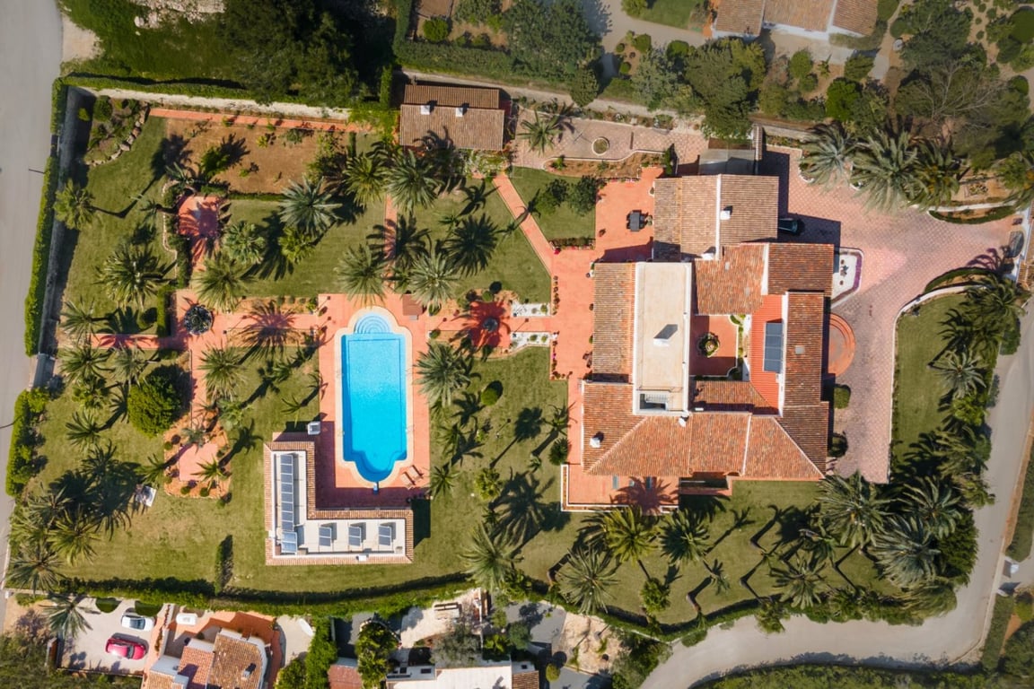 Gran Villa con casa de invitados en Jávea y parcela 5.835m2 - 5