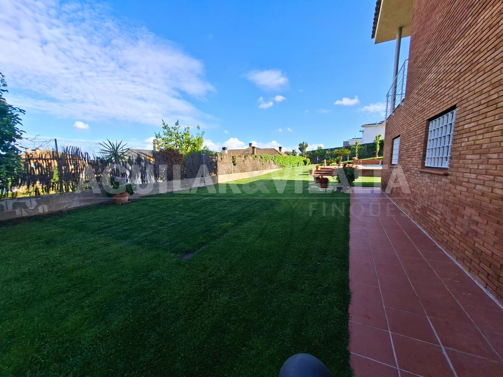 Exclusiva vivienda en Can Duran - 92