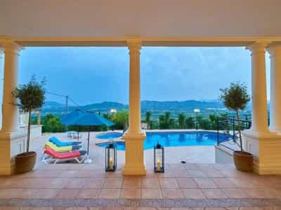 Property R4681048 2