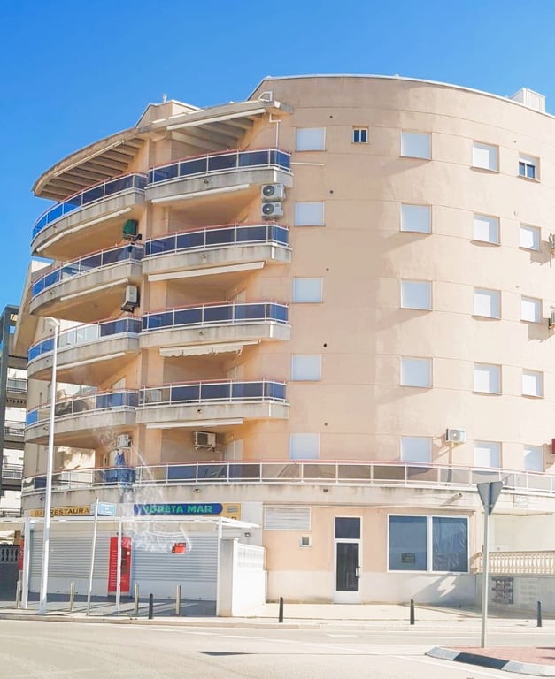 Oportunidad única en planta baja con acceso independiente - Playa de Guardamar de la Safor - 5