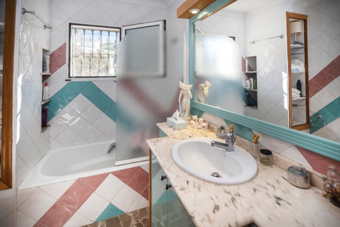 Xalet a la venda en denia amb vistes al mar - 7