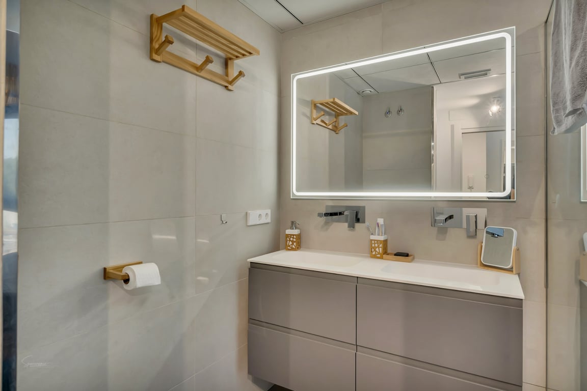 Moderno apartamento de 3 habitaciones con gran terraza - 28