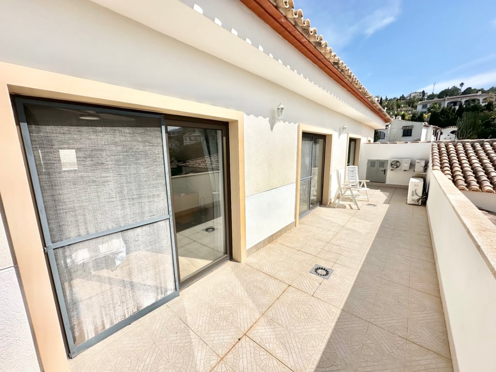 Tu oasis en Monte Pego: chalet con gran parcela, piscina y total privacidad - 37