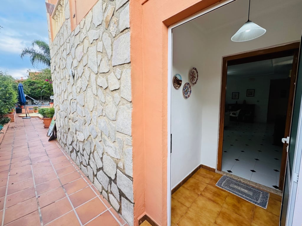 Dénia. Chalet amplio con vistas al mar en venta - 29