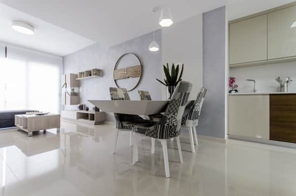 Nieuwbouwvilla met 4 slaapkamers en privézwembad in San Miguel de Salinas