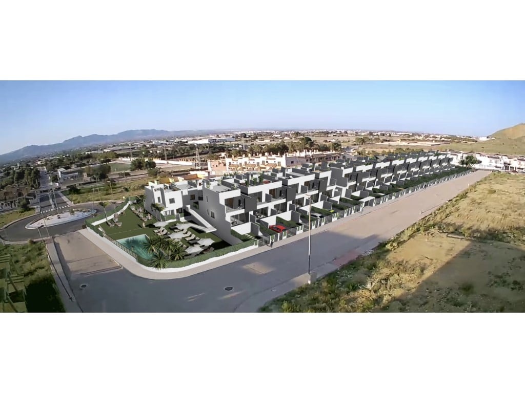 New townhouses with 2-3 beds and private solarium