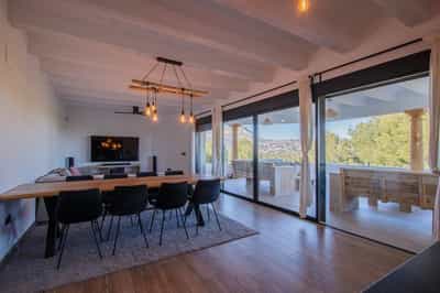 Property R4266382 1