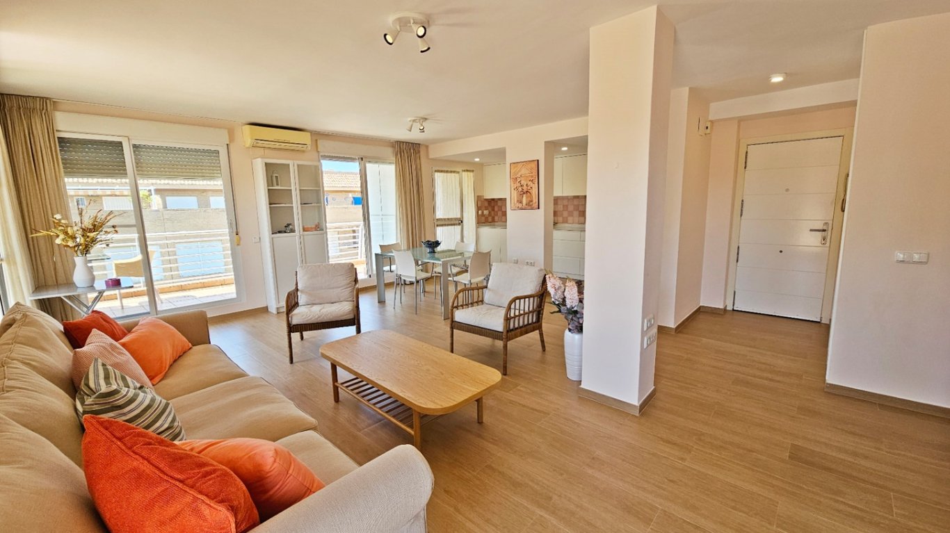 Àtic espectacular a Dénia - 16