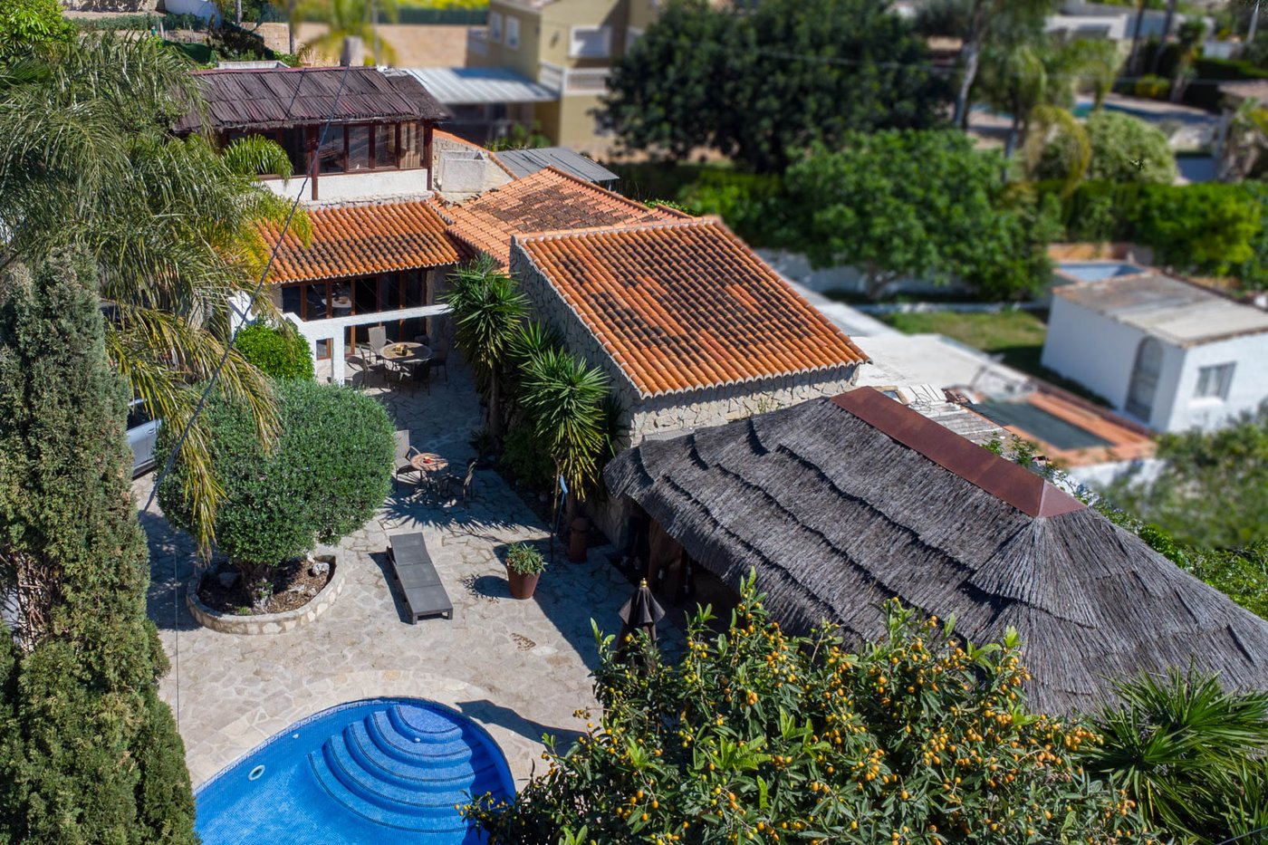 Charming rustic villa with guest house and pool in Jávea
