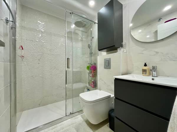 Appartement met 4 slaapkamers in Torrevieja