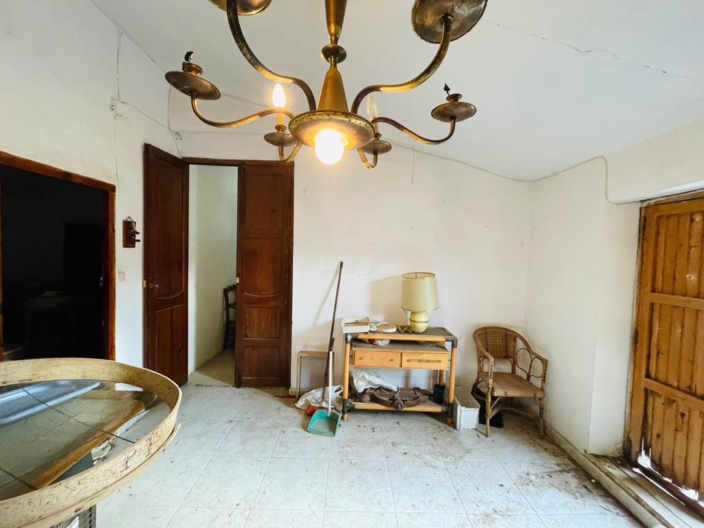 Vergel. Casa de pueblo grande con muchas posibilidades en venta - 22