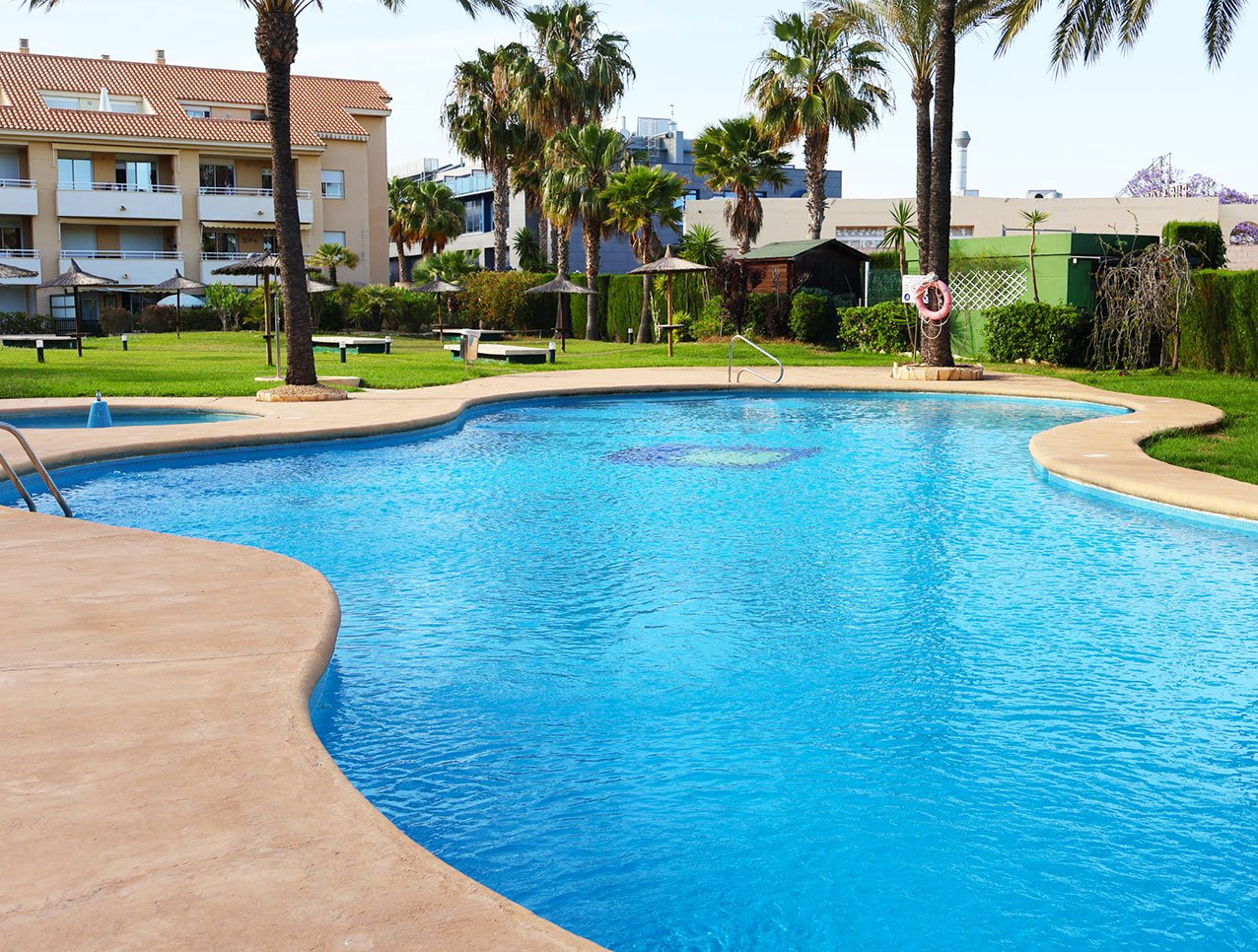 Top-floor 3‑bedroom penthouse with sea views — Golden Beach II