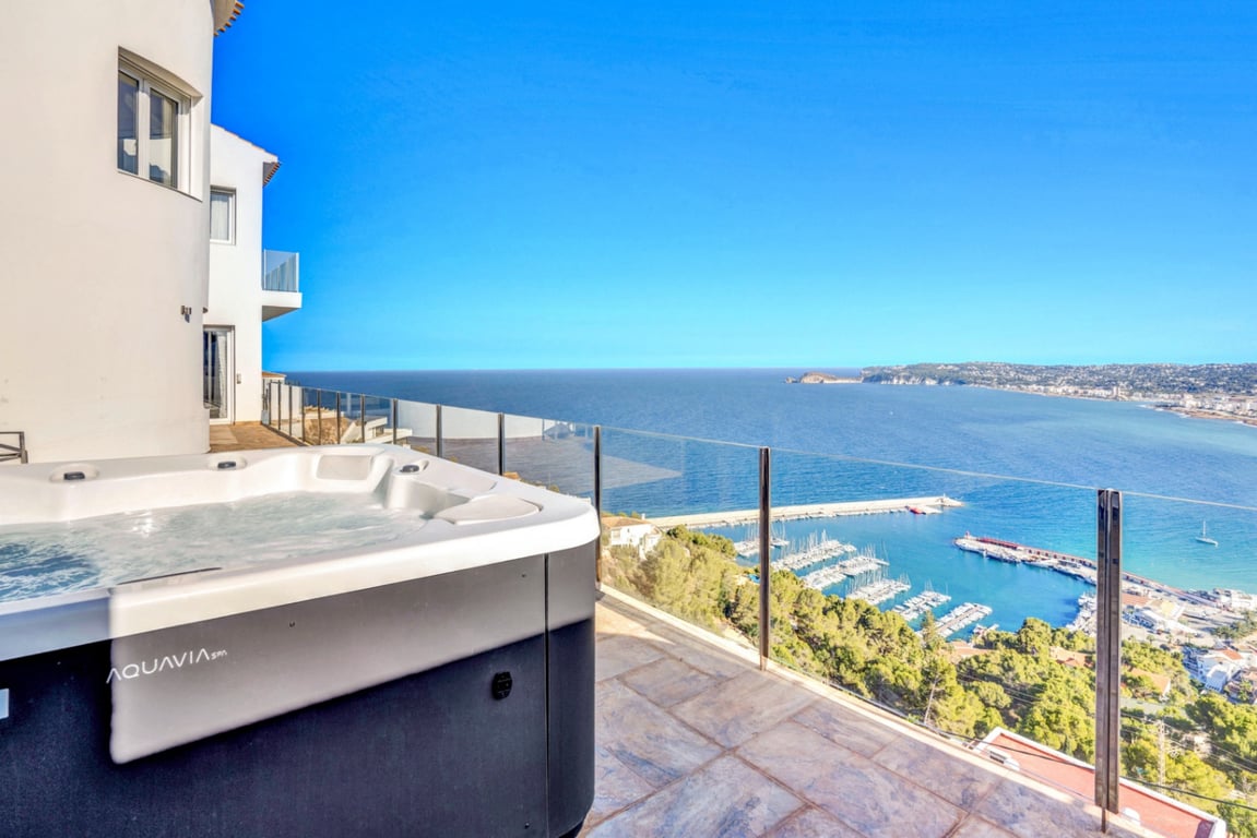 Venta. Chalet/Villa en Jávea