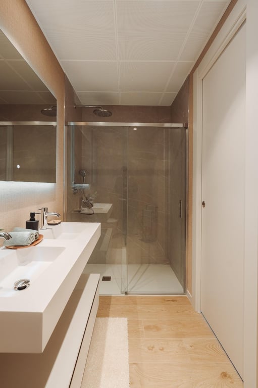 Property #RH21336 - 25