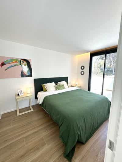 Property R4715341