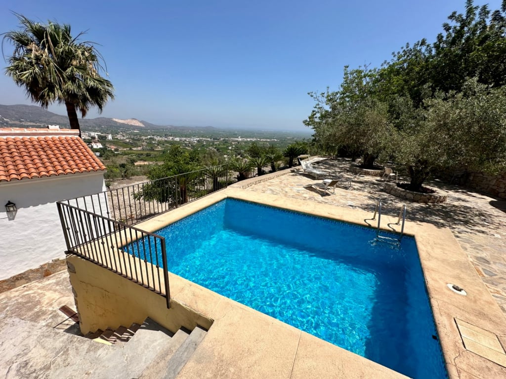 Finca rústica amb bones vistes a Pego - 3